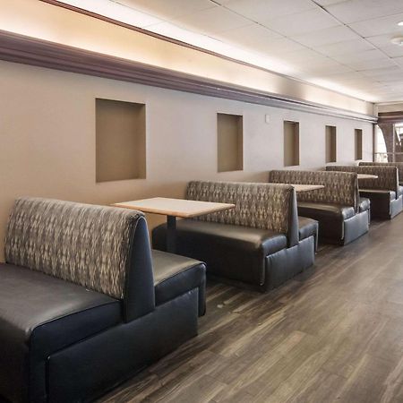 Rodeway Inn Duncanville Ngoại thất bức ảnh